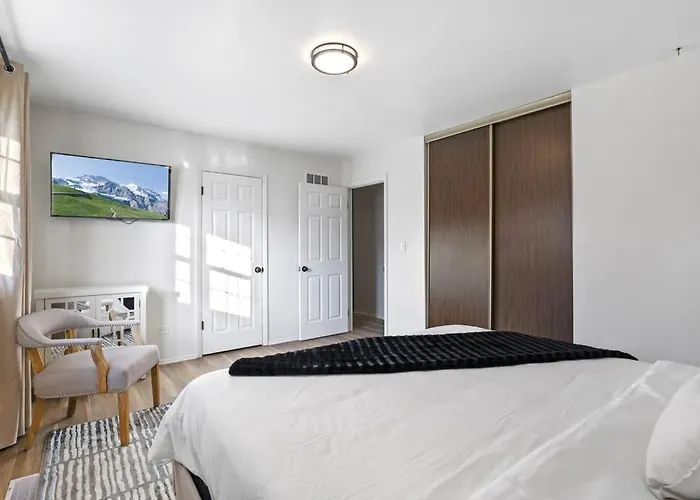 Tranquil Getaway For The Entire Family Westmont
